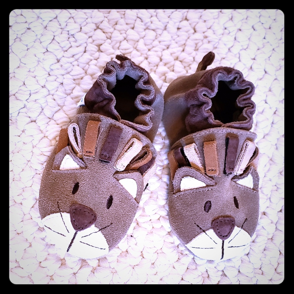 Robeez baby shoes